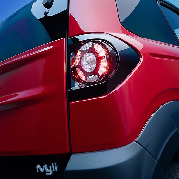 Nuova-Myli_Carosello-Design-05 Nuova-Myli_Carosello-Design-05